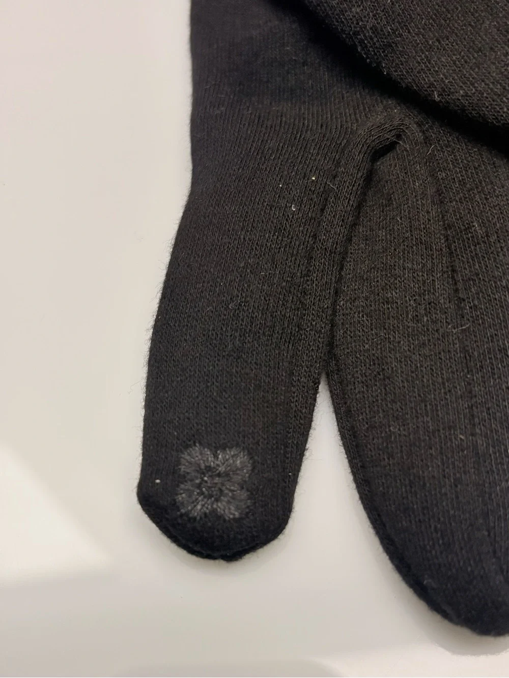 NWT Macy's Black TextingTouchscreen Gloves Winter SoftWarm Plush Faux Fur Cuff